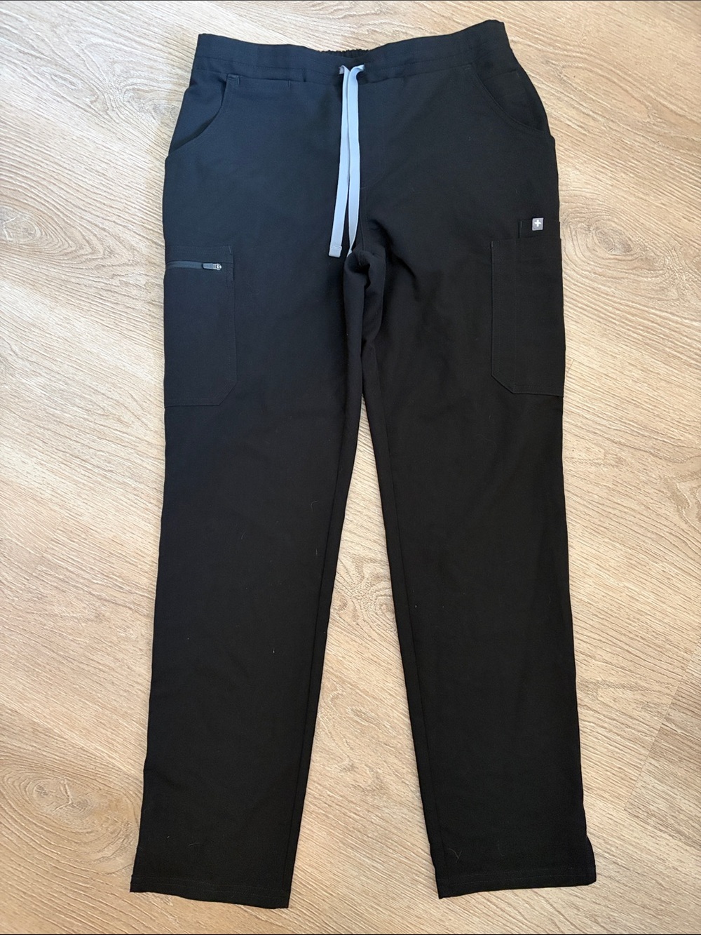 FIGS Yola 2.0 Slim Scrub Pants size M